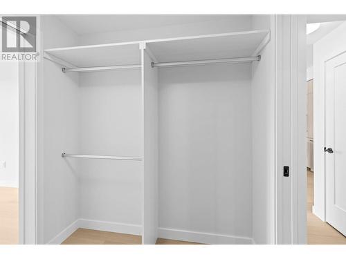 9652 Benchland Drive Unit# 409, Lake Country, BC - Indoor With Storage