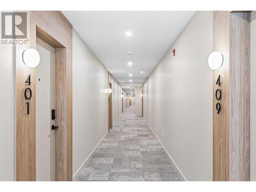 9652 Benchland Drive Unit# 409, Lake Country, BC - Indoor Photo Showing Other Room