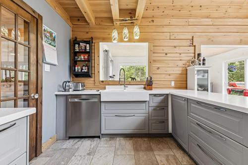 Cuisine - 17 Ch. Major, Aumond, QC - Indoor Photo Showing Kitchen