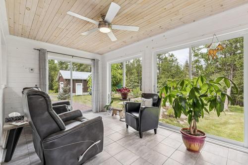 Solarium/Verrière - 17 Ch. Major, Aumond, QC -  Photo Showing Other Room