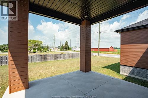 121 Hazel Crescent, Kingsville, ON - Outdoor With Deck Patio Veranda With Exterior