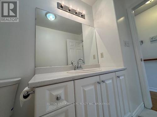 112 Briceland Street, Kingston (Rideau), ON - Indoor Photo Showing Bathroom