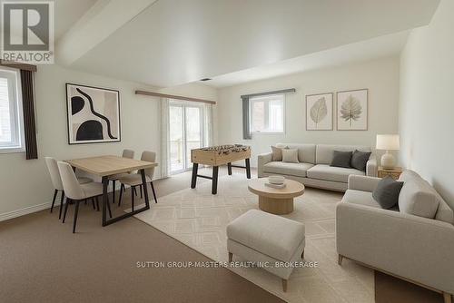 112 Briceland Street, Kingston (Rideau), ON - Indoor Photo Showing Living Room