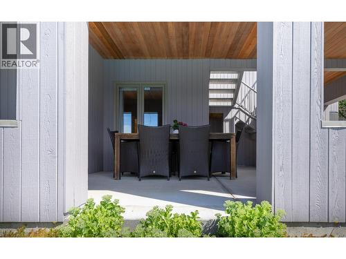 344 Raven Drive, Kelowna, BC - Outdoor With Exterior