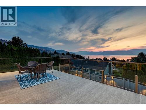 344 Raven Drive, Kelowna, BC - Outdoor With Body Of Water With View
