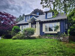 70 Victoria Road  Lunenburg, NS B0J 2C0