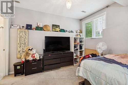 5 - 67 Steele Park Private, Ottawa, ON - Indoor Photo Showing Bedroom