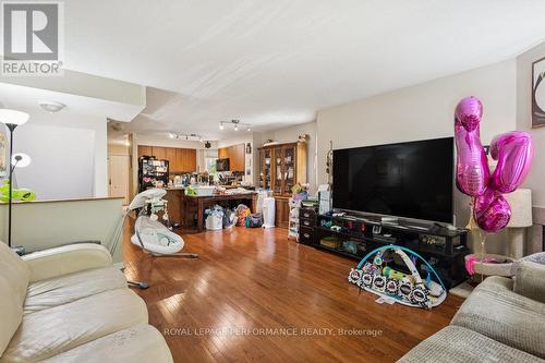 5 - 67 Steele Park Private, Ottawa, ON - Indoor Photo Showing Living Room