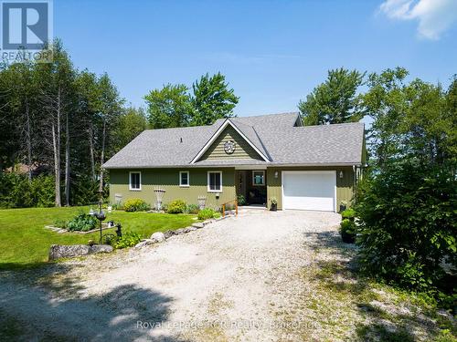 121 BROWNS LANE  Georgian Bluffs, ON N0H 2K0