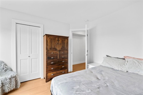 925 Howard Ave, Nanaimo, BC 