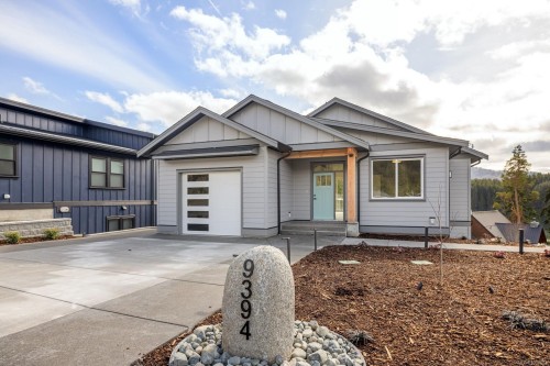 9394 Lakefront Rise, Lake Cowichan, BC 