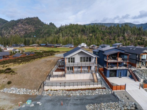 9394 Lakefront Rise, Lake Cowichan, BC 