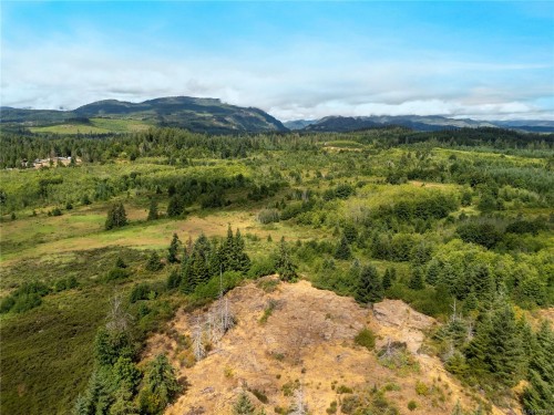 8855 Central Lake Rd, Port Alberni, BC 