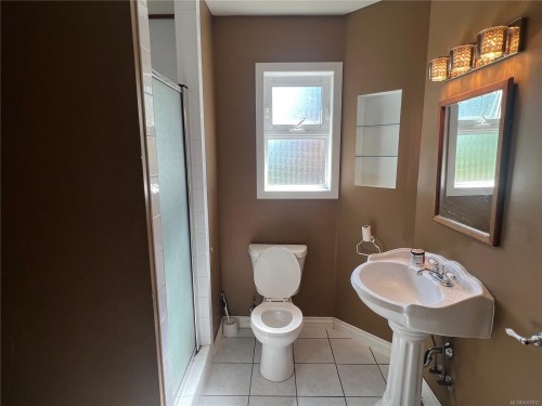 474 Wakesiah Ave, Nanaimo, BC 