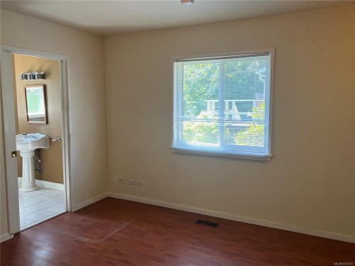 474 Wakesiah Ave, Nanaimo, BC 