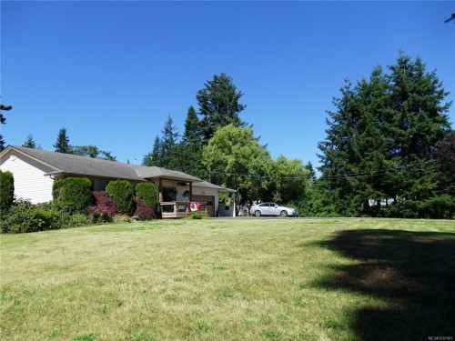 6637 Walker Frontage Rd, Fanny Bay, BC 