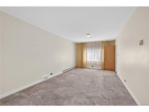 243 York St, Bathurst, NB 