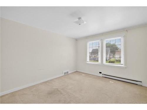 243 York St, Bathurst, NB 