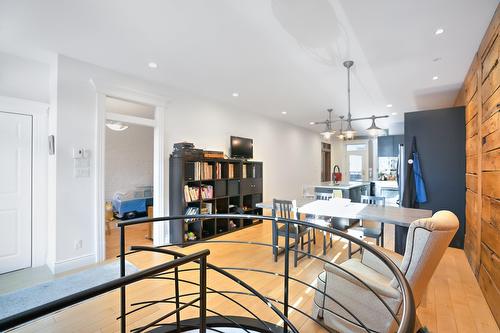 Salle à manger - 5283  - 5287 Rue Berri, Montréal (Le Plateau-Mont-Royal), QC 