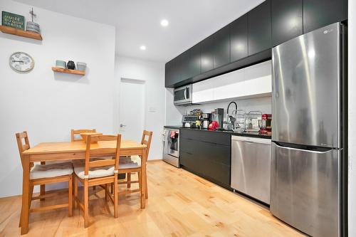 Cuisine - 5283  - 5287 Rue Berri, Montréal (Le Plateau-Mont-Royal), QC 