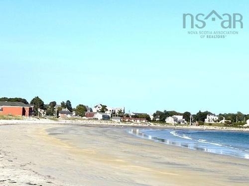 17 Locke Street, Lockeport, NS 