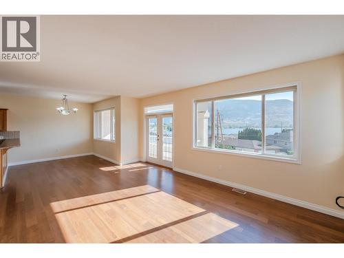 5820 89Th Street Unit# 301, Osoyoos, BC - Indoor Photo Showing Other Room