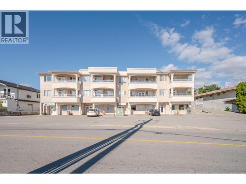 5820 89Th Street Unit# 301, Osoyoos, BC - Outdoor With Facade