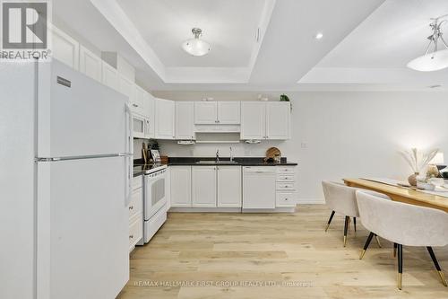 203 - 17 George Court, Cramahe, ON - Indoor Photo Showing Kitchen
