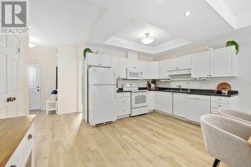 203 - 17 George Court, Cramahe, ON - Indoor Photo Showing Kitchen