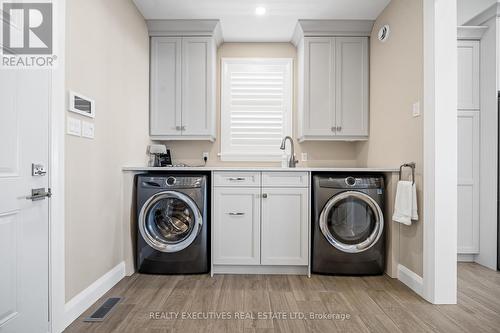 13 Flett Street, Edwardsburgh/Cardinal, ON - Indoor Photo Showing Laundry Room