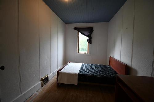 312 Main Street, Angusville, MB - Indoor Photo Showing Bedroom