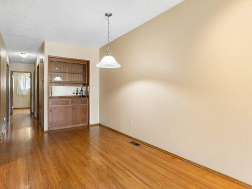 Calgary, AB - Indoor Photo Showing Other Room
