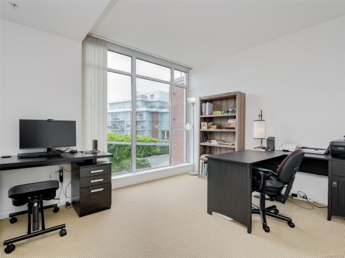 206-100 Saghalie Rd, Victoria, BC - Indoor Photo Showing Office