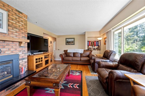 2120 Huddington Rd, Nanaimo, BC 