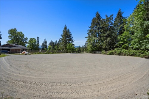 2120 Huddington Rd, Nanaimo, BC 