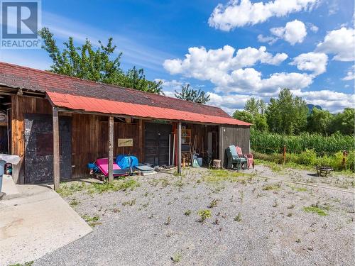 6342 6 Highway, Lavington, BC - Outdoor