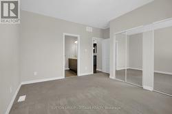 Well-proportioned primary bedroom with ensuite - 