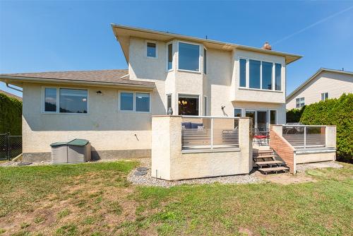 2529 Thacker Drive, West Kelowna, BC - Outdoor