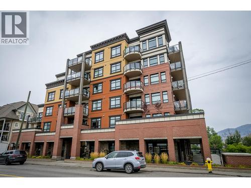 568 Lorne Street Unit# 102, Kamloops, BC - Outdoor With Facade