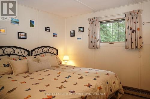 1173 Lake Of Two Rivers, South Algonquin, ON - Indoor Photo Showing Bedroom