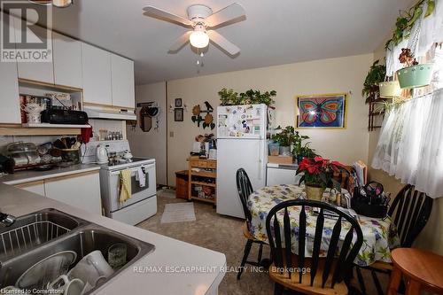 Kitchen - 120 Parkdale Avenue N, Hamilton, ON - Indoor Photo Showing Dining Room