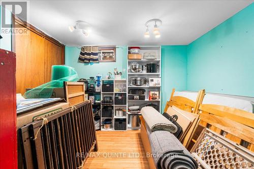 57 Kensington Crescent, Belleville (Belleville Ward), ON - Indoor