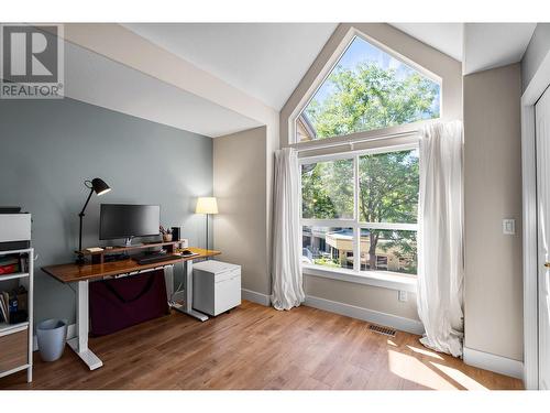 900 Lorne Street Unit# 5, Kamloops, BC - Indoor Photo Showing Office