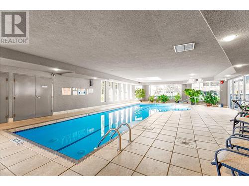 900 Lorne Street Unit# 5, Kamloops, BC - Indoor Photo Showing Other Room With In Ground Pool