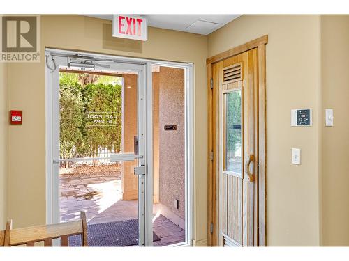 900 Lorne Street Unit# 5, Kamloops, BC - Indoor Photo Showing Other Room