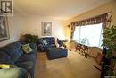 986 Garry Street N, Regina, SK  - Indoor Photo Showing Living Room 