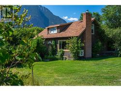 36 14th Avenue  Lillooet, BC V0K 1V0