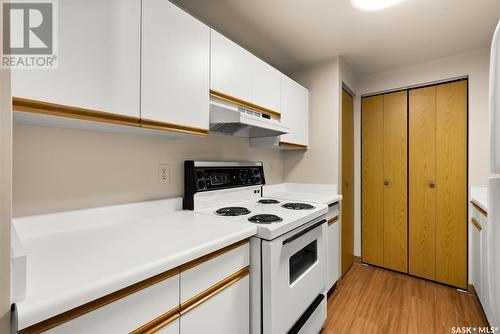 408 3225 13Th Avenue, Regina, SK - Indoor Photo Showing Kitchen