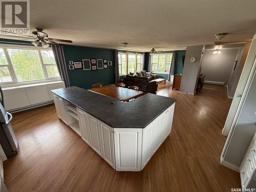 223 2Nd Avenue E, Frontier, SK - Indoor