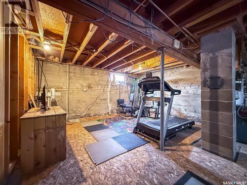 223 2Nd Avenue E, Frontier, SK - Indoor Photo Showing Basement